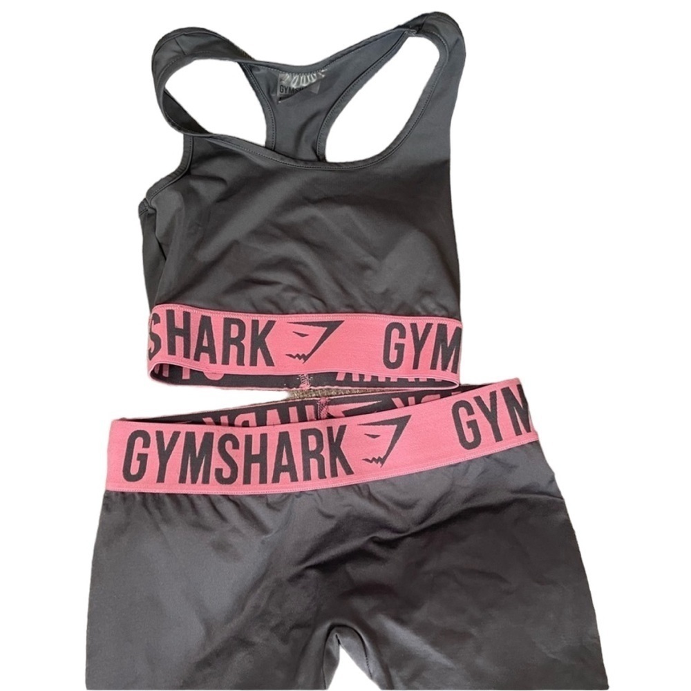 Gymshark Set | matching sports bra and leggings​